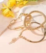 "Vintage-Inspired 3-Piece Bracelet Set – Layered Snake Chains with Elegant Faux Jade Charm"