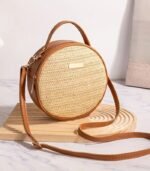 Women’s Pastoral Style Woven Handbag – Vintage Straw Weaving Bag for Summer 2025