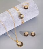 "5-Piece Vintage Jewelry Set 18k gold – Elegant Zinc Alloy with Synthetic Zirconia, Perfect Gift for Any Occasion" - Image 3