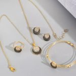 "5-Piece Vintage Jewelry Set 18k gold – Elegant Zinc Alloy with Synthetic Zirconia, Perfect Gift for Any Occasion"