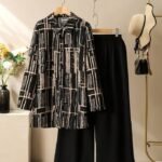 Women’s Black and White Striped Two-Piece Set – Casual Long Sleeve Printed Blouse with Straight Pants, Comfortable All-Season Outfit Made from Soft Polyester Fabric