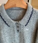 Women's Korean-Inspired Colorblock Sweater – Long Sleeve Pullover with Bow Accent and Lapel Detail, Soft & Cozy for Autumn and Winter Layering - Image 4